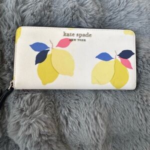 Kate Spade New York Lemon Print Zip Around Wallet – Excellent Condition
